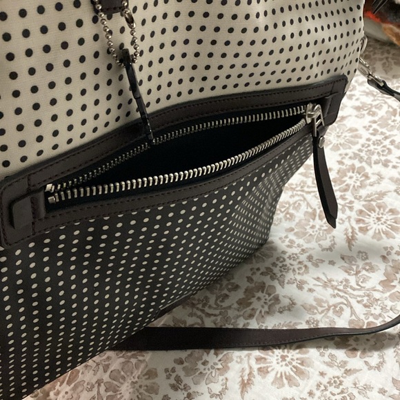 Fossil Dawson Fldovr tote black and white polka dots NWT - Picture 10 of 10